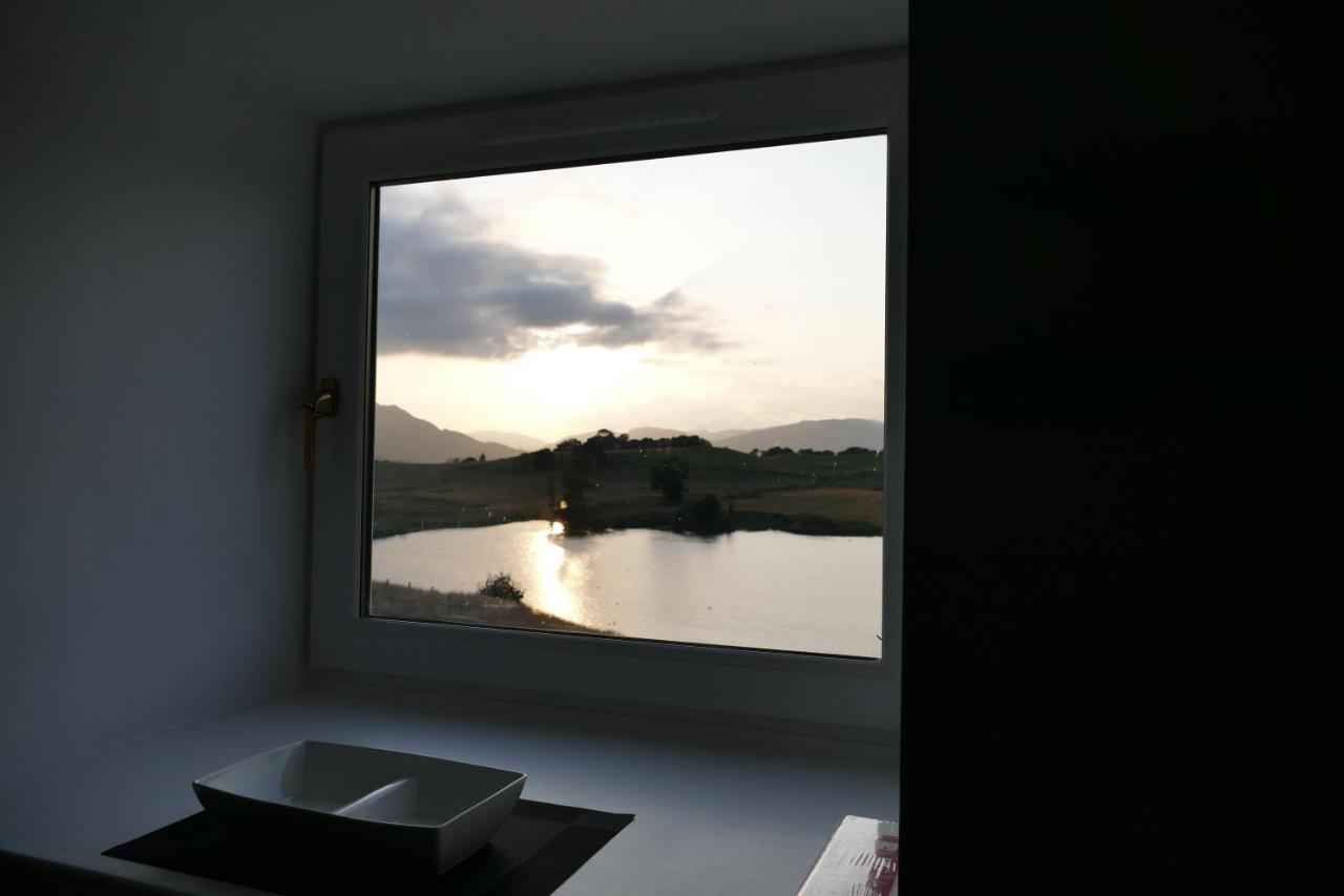 Apartamento The Annexe At Loch View Farm Crieff Exterior foto